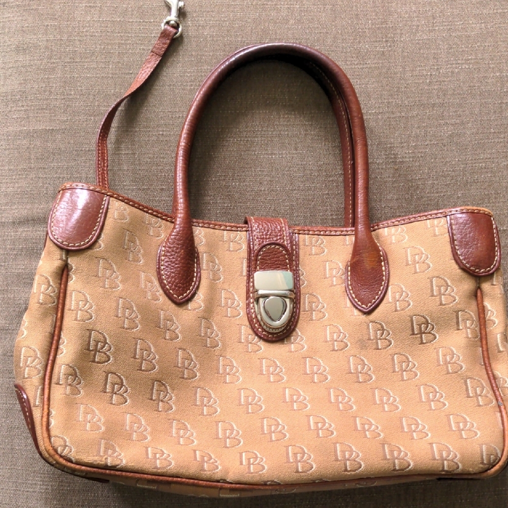 Dooney Bourke Monogram Handbag, Tote, Camel Canvas & brown Leather, EUC, Satchel